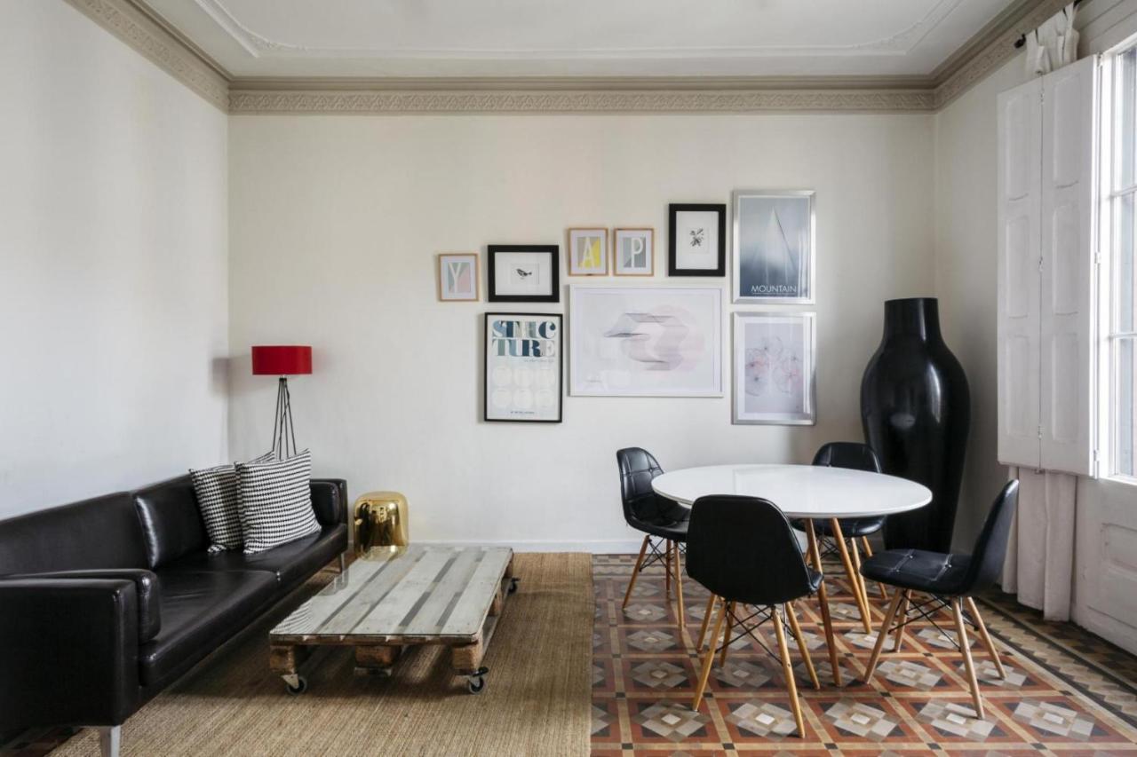 Barcelona Apartment Val Екстериор снимка