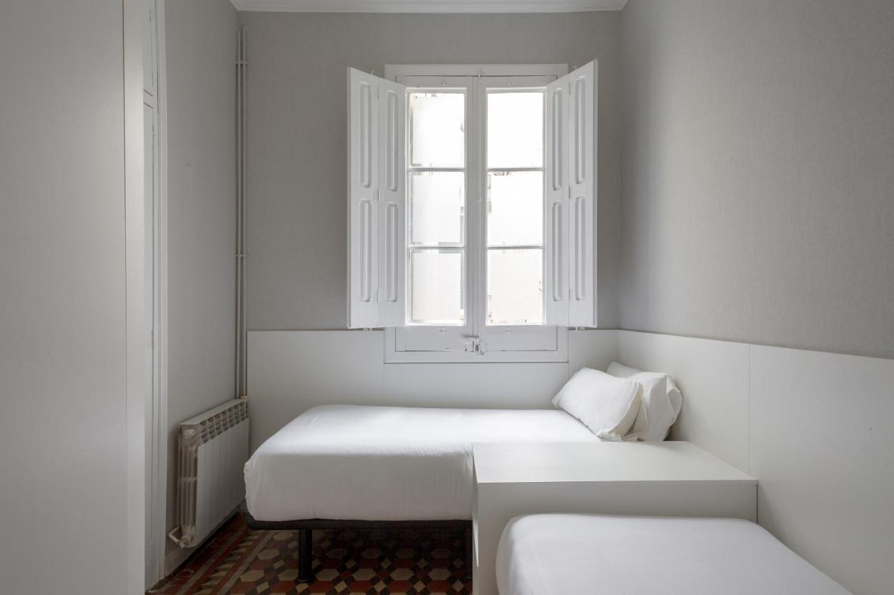 Barcelona Apartment Val Екстериор снимка